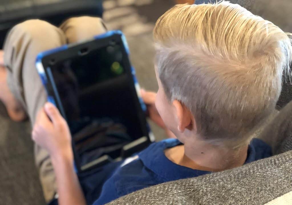 Technology at Your Fingertips How to make an iPad More Accessible