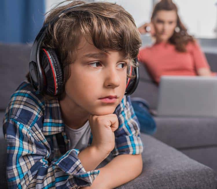 De-escalating Difficult Behaviors De-escalating Difficult Behaviors